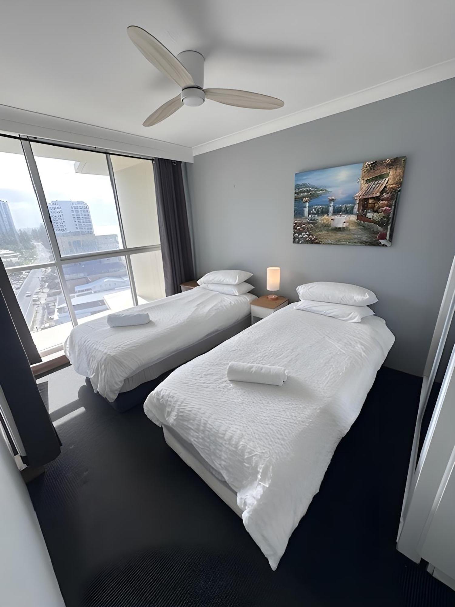 Absolutely Stunning! On The Beach !!! Gold Coast Exterior foto